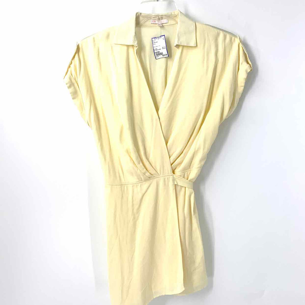 Size XS/SM GIANNI BINI Yellow Dress