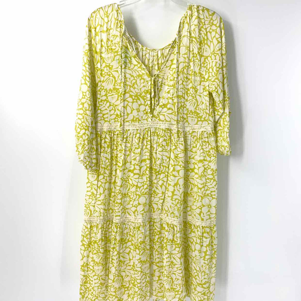 green floral dress anthropologie Anthropologie Green Floral Print Midi Dress by Anthropologie