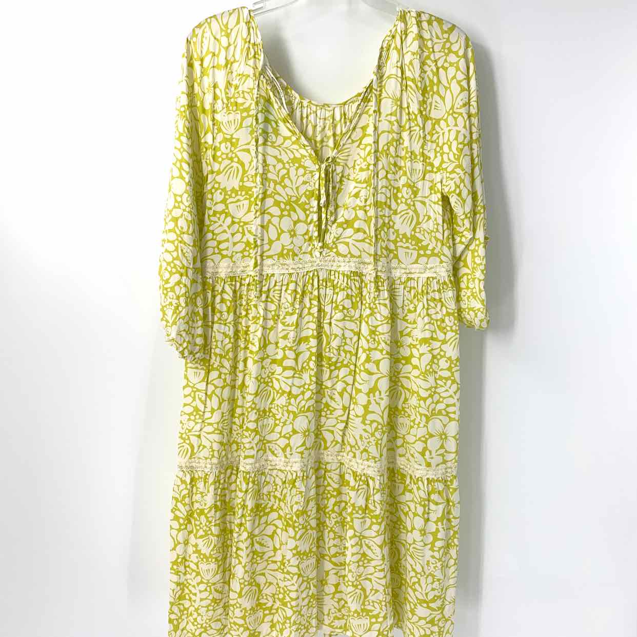 green and white anthropologie dress Size SMALL Floral – Shop Prior Attire Strapless dress