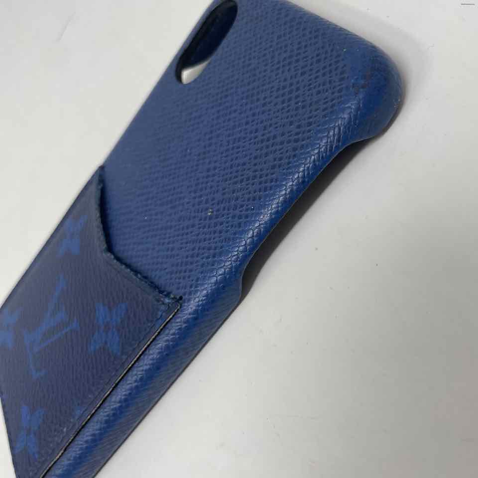 LOUIS VUITTON Blue Phone Case Shop Prior Attire LOUIS VUITTON Blue Phone Case Shop Prior Attire